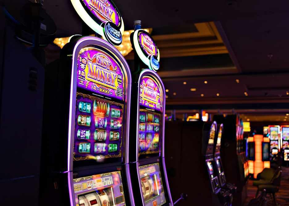 i24 slots casino